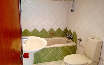 Property slide 10