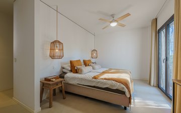 Property slide 40