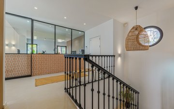 Property slide 44