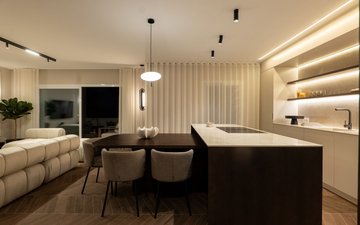 Property slide 21