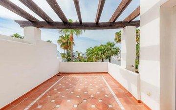 Property slide 14