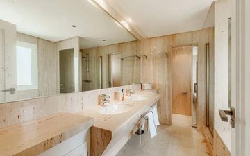 Property slide 18