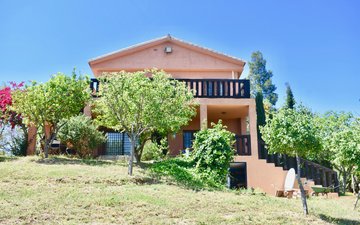 Property slide 18