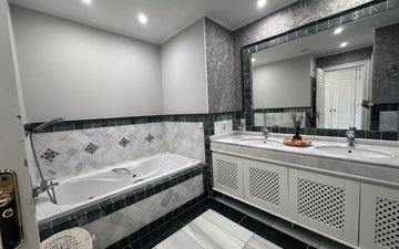 Property slide 10