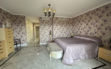 Property slide 20