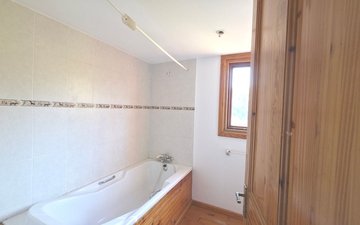 Property slide 24
