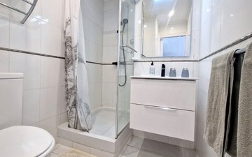 Property slide 14