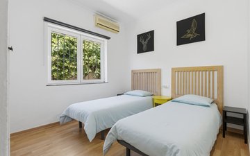 Property slide 21