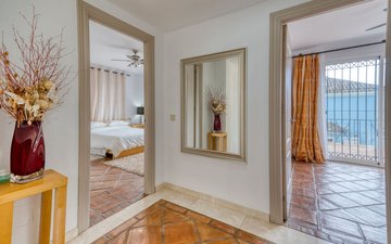 Property slide 18