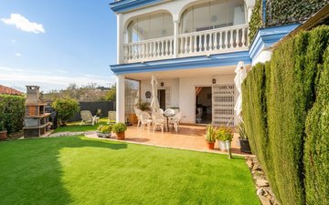 Property slide 40