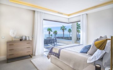 Property slide 18