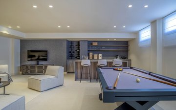 Property slide 39