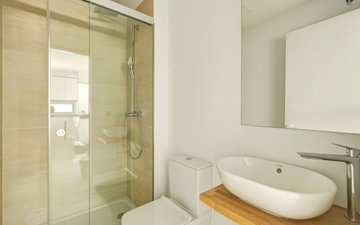 Property slide 16