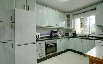 Property slide 7