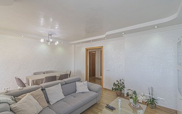 Property slide 10