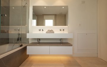 Property slide 20
