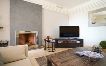 Property slide 18