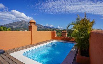 Property slide 35