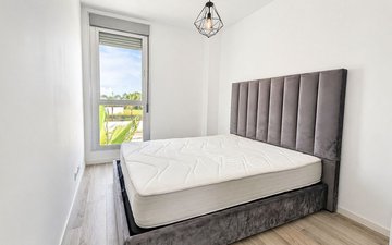 Property slide 18