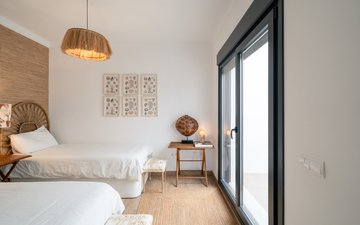 Property slide 28
