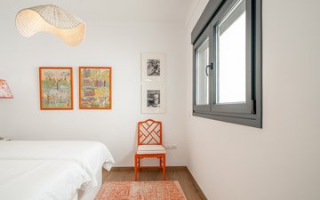 Property slide 32