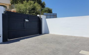 Property slide 38