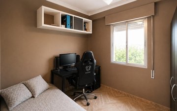 Property slide 18
