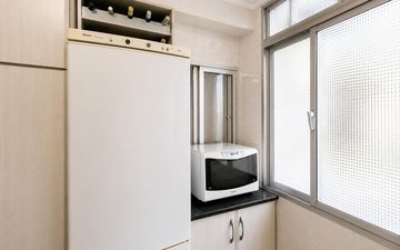 Property slide 6