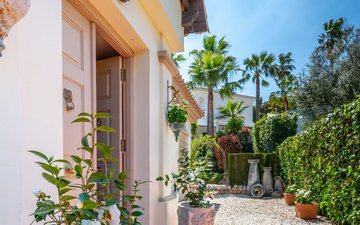 Property slide 23