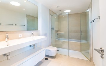 Property slide 19