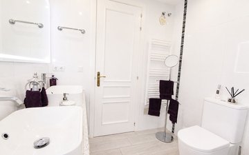 Property slide 25