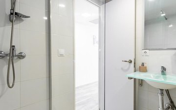 Property slide 20