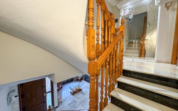 Property slide 10