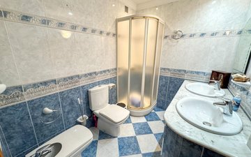 Property slide 18
