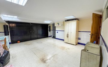 Property slide 38