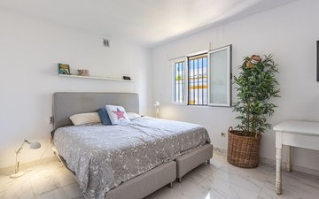 Property slide 6