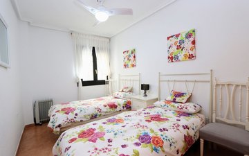 Property slide 21