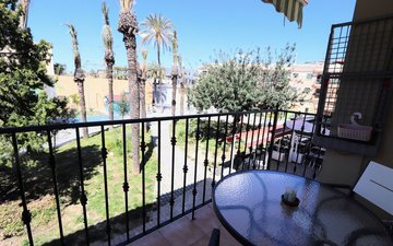 Property slide 25
