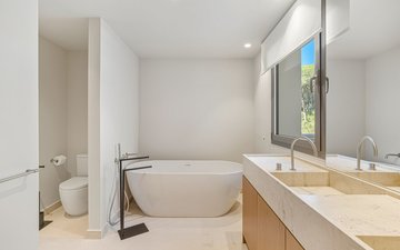 Property slide 18