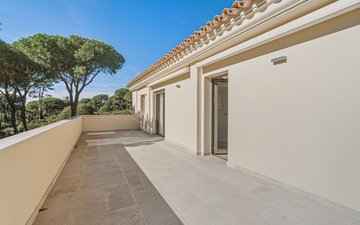 Property slide 22