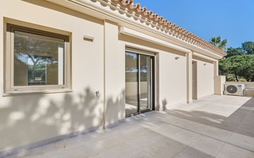 Property slide 28