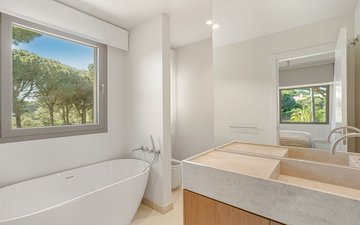 Property slide 35