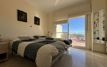 Property slide 14