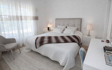 Property slide 5