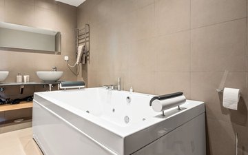 Property slide 20
