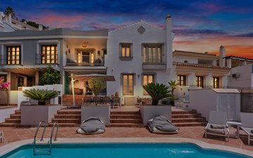 Property slide 40