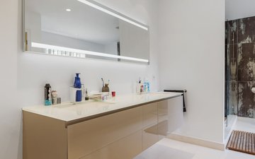 Property slide 48