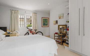 Property slide 60