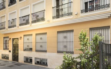 Property slide 25