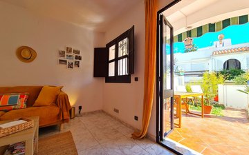 Property slide 18